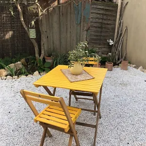 Parenthese Caumontoise . Appartement